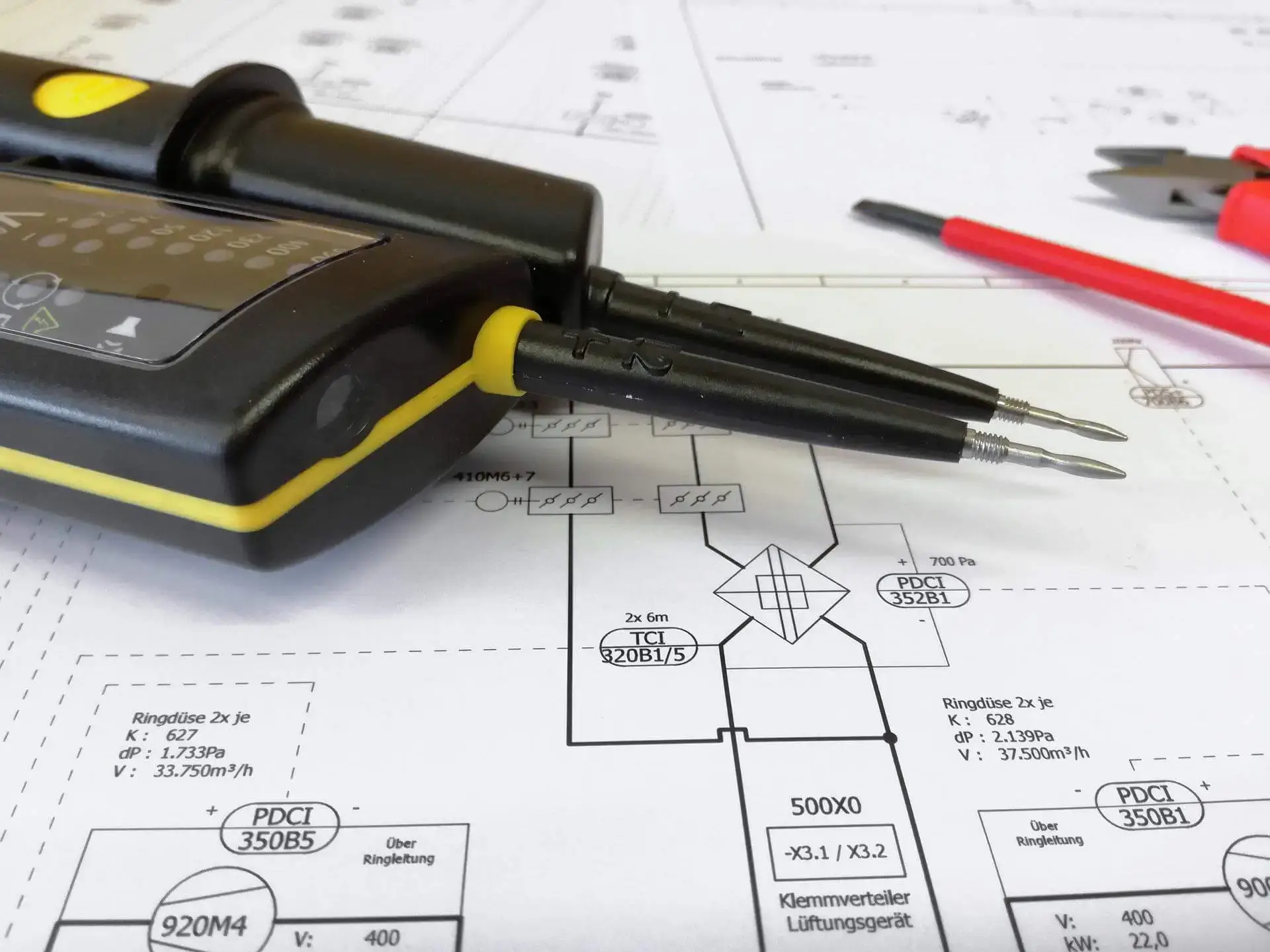Get your EICR certificate Hounslow in Hounslow